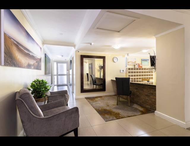 3,724M² BUILDING FOR SALE IN LOCHNERHOF